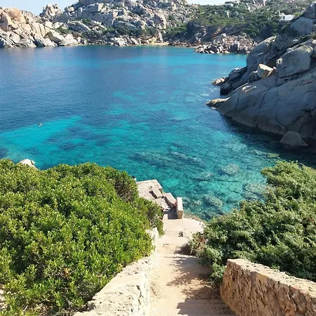 Ξενοδοχείο με διαμερίσματα Multiproprieta Capo D'orso Palau