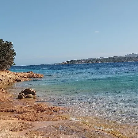 Ξενοδοχείο με διαμερίσματα Multiproprieta Capo D'orso *